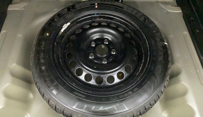 2019 Maruti Vitara Brezza VDI, Diesel, Manual, 37,048 km, Spare Tyre