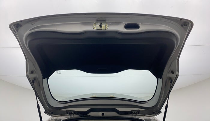 2019 Maruti Vitara Brezza VDI, Diesel, Manual, 37,048 km, Boot Door Open