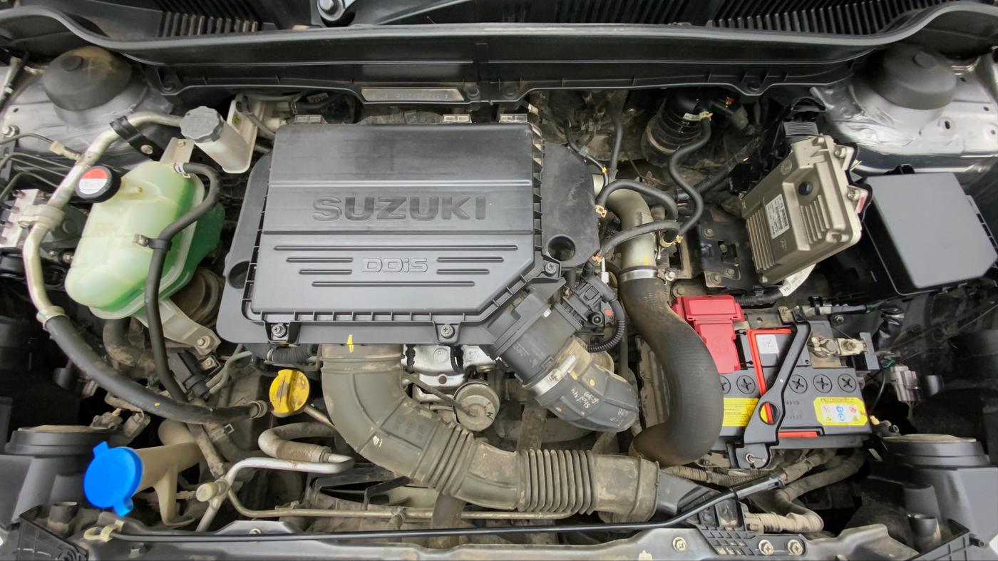 2019 Maruti Vitara Brezza VDI, Diesel, Manual, 37,048 km, Open Bonet