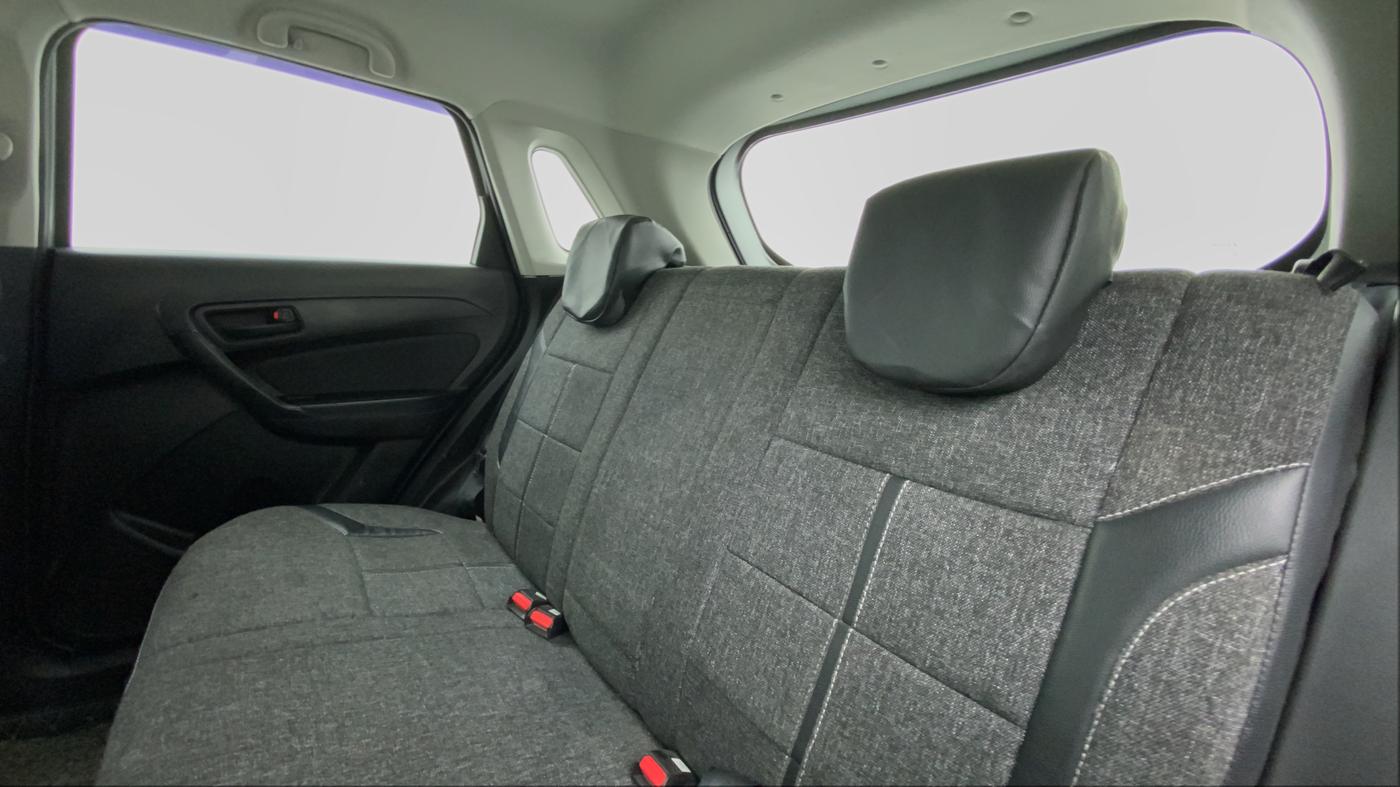2019 Maruti Vitara Brezza VDI, Diesel, Manual, 37,048 km, Right Side Rear Door Cabin