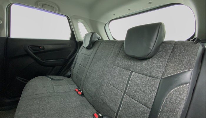 2019 Maruti Vitara Brezza VDI, Diesel, Manual, 37,048 km, Right Side Rear Door Cabin