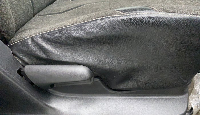 2019 Maruti Vitara Brezza VDI, Diesel, Manual, 37,048 km, Driver Side Adjustment Panel