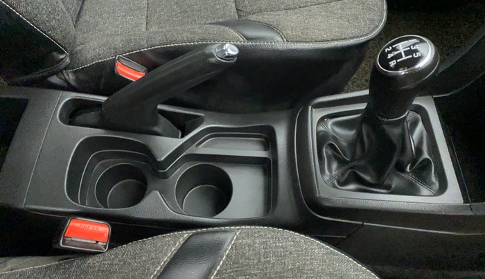2019 Maruti Vitara Brezza VDI, Diesel, Manual, 37,048 km, Gear Lever