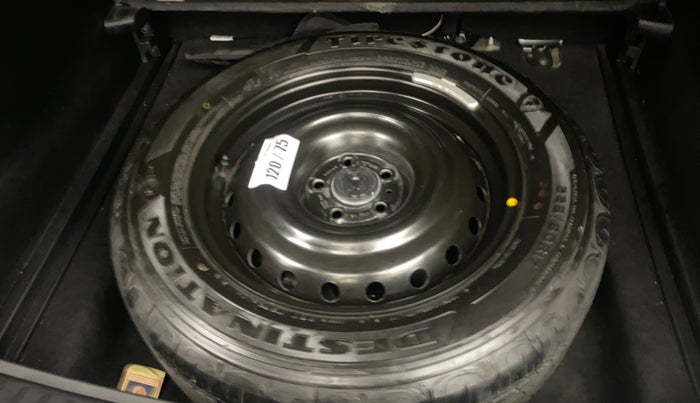 2021 Jeep Compass MODEL S (O) DIESEL 4X4 AT, Diesel, Automatic, 1,04,473 km, Spare Tyre