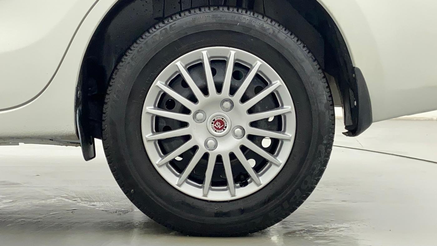 2017 Maruti Dzire VDI, Diesel, Manual, 57,617 km, Left Rear Wheel