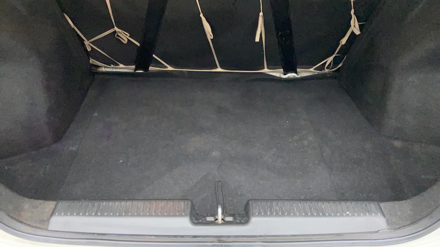 2017 Maruti Dzire VDI, Diesel, Manual, 57,617 km, Boot Inside