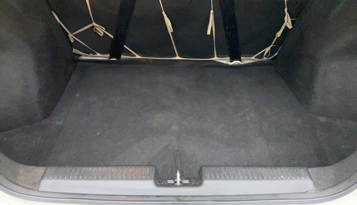 2017 Maruti Dzire VDI, Diesel, Manual, 57,617 km, Boot Inside