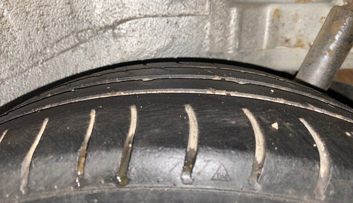 2018 Maruti Wagon R 1.0 VXI, Petrol, Manual, 79,667 km, Left Rear Tyre Tread