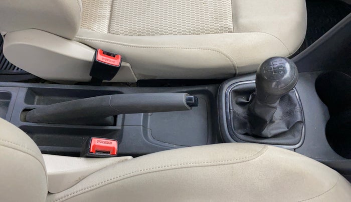 2014 Volkswagen Polo COMFORTLINE 1.2L PETROL, Petrol, Manual, 72,772 km, Gear Lever