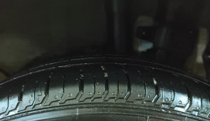2022 Hyundai NEW I20 SPORTZ 1.2 MT, Petrol, Manual, 14,388 km, Left Rear Tyre Tread
