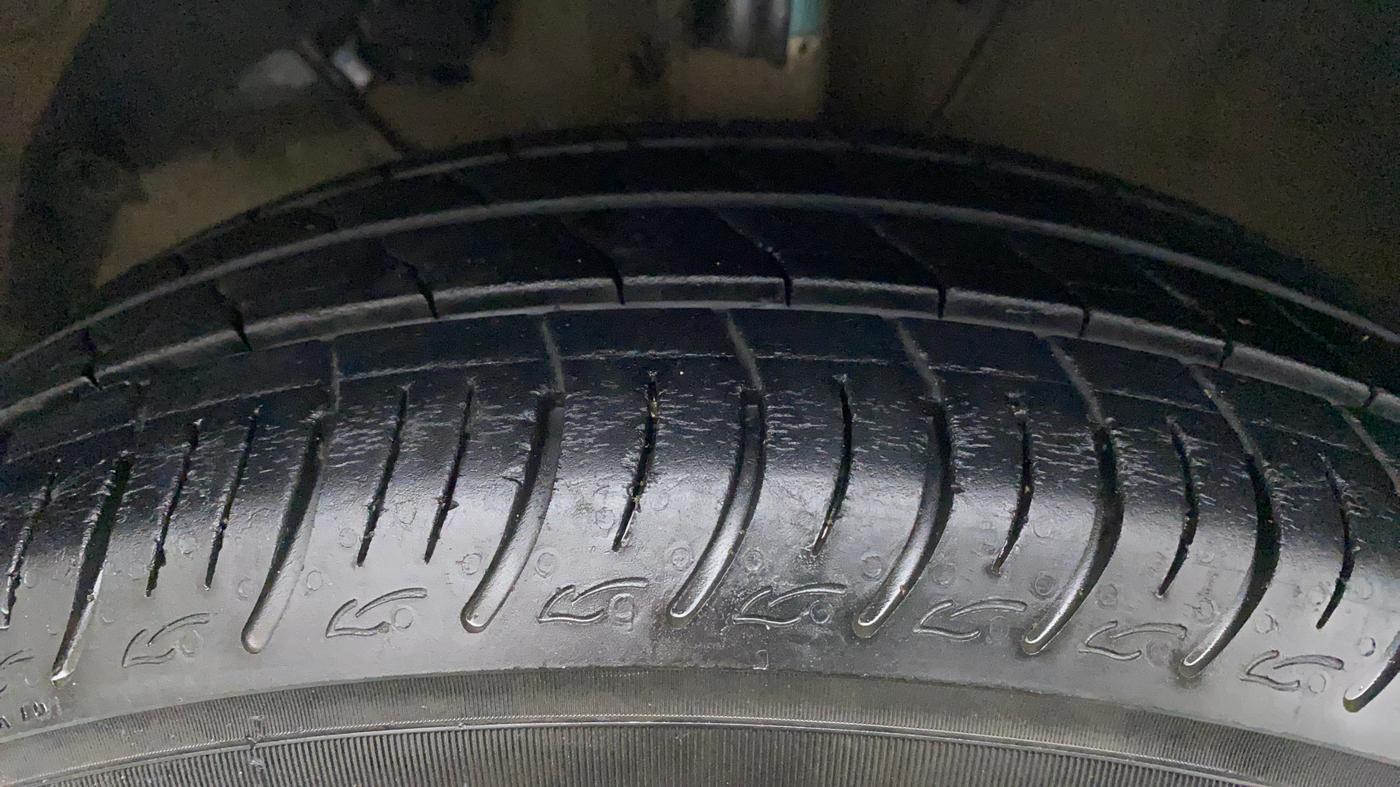 2019 Maruti Baleno DELTA PETROL 1.2, Petrol, Manual, 20,594 km, Left Front Tyre Tread