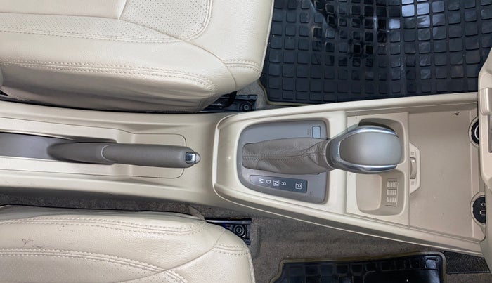 2022 Maruti Ertiga VXI AT SHVS, Petrol, Automatic, 23,166 km, Gear Lever