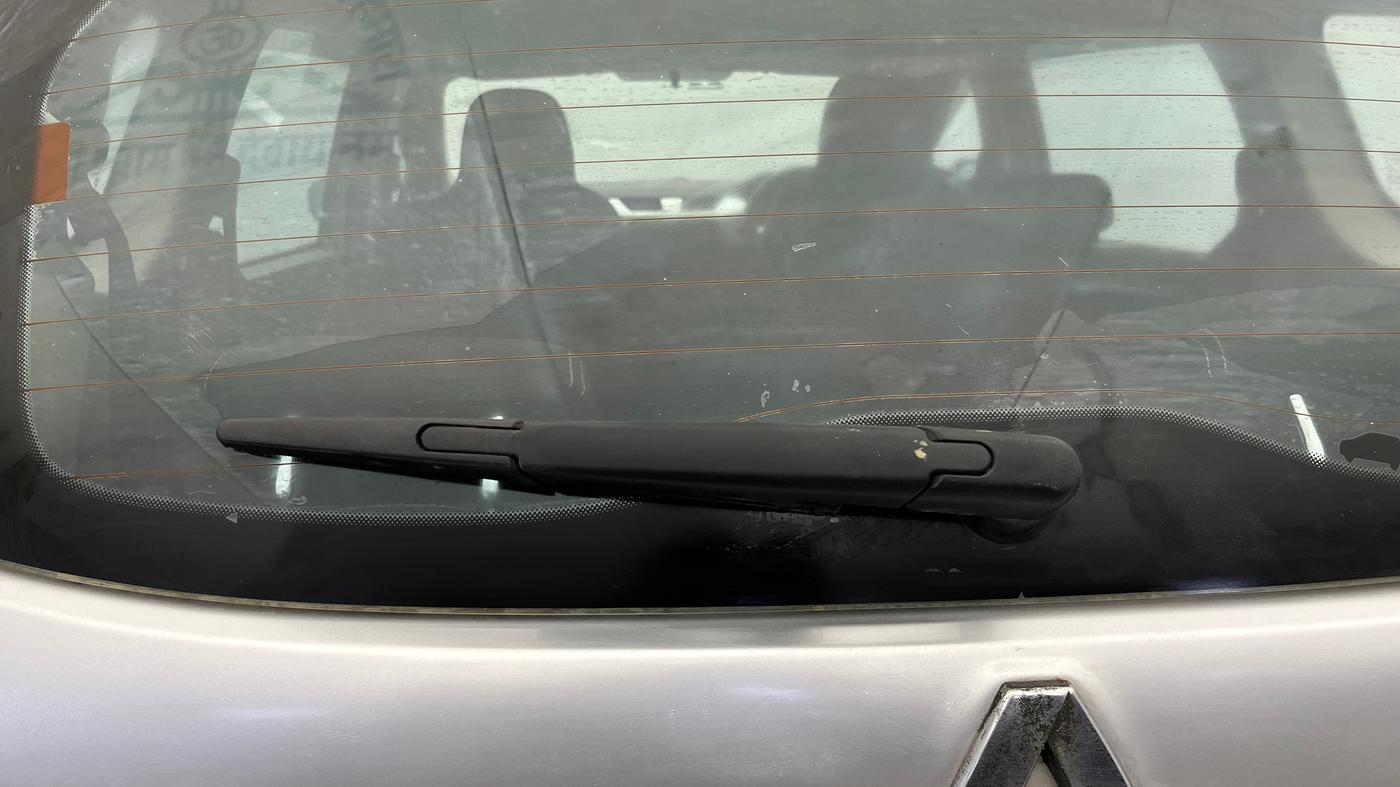 2021 Renault TRIBER RXZ AMT, Petrol, Automatic, 52,969 km, Rear Wiper