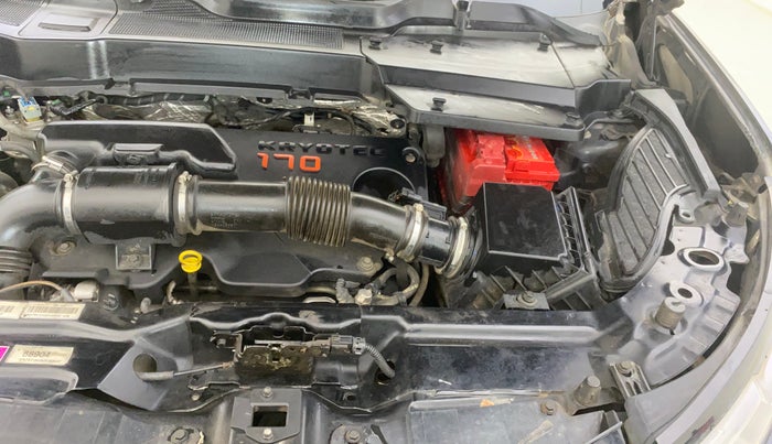 2021 Tata Harrier XZA PLUS 2.0L, Diesel, Automatic, 98,669 km, Engine View - Left