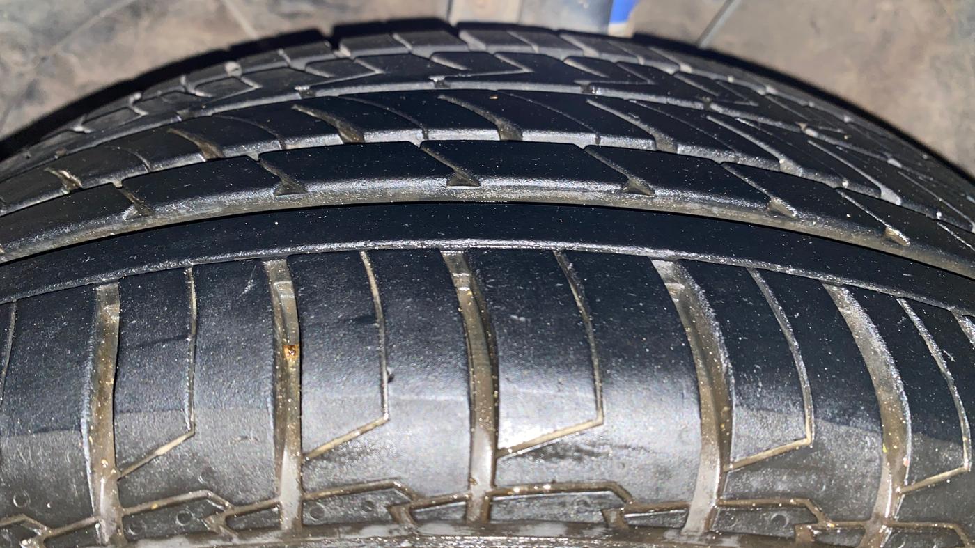 2019 Maruti Baleno ZETA CVT PETROL 1.2, Petrol, Automatic, 49,897 km, Left Front Tyre Tread