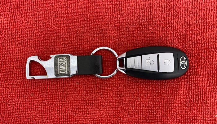 2020 Toyota URBAN CRUISER PREMIUM GRADE AT, Petrol, Automatic, 10,309 km, Key Close Up