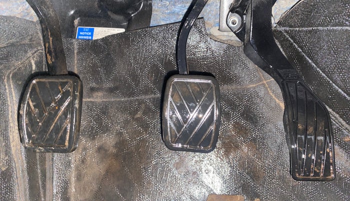 2022 Maruti Vitara Brezza ZXI, Petrol, Manual, 15,977 km, Pedals