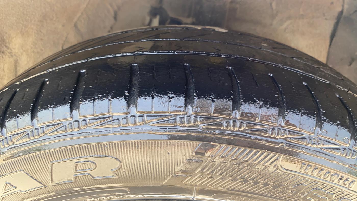 2019 Hyundai Xcent SX 1.2, Petrol, Manual, 35,506 km, Right Front Tyre Tread