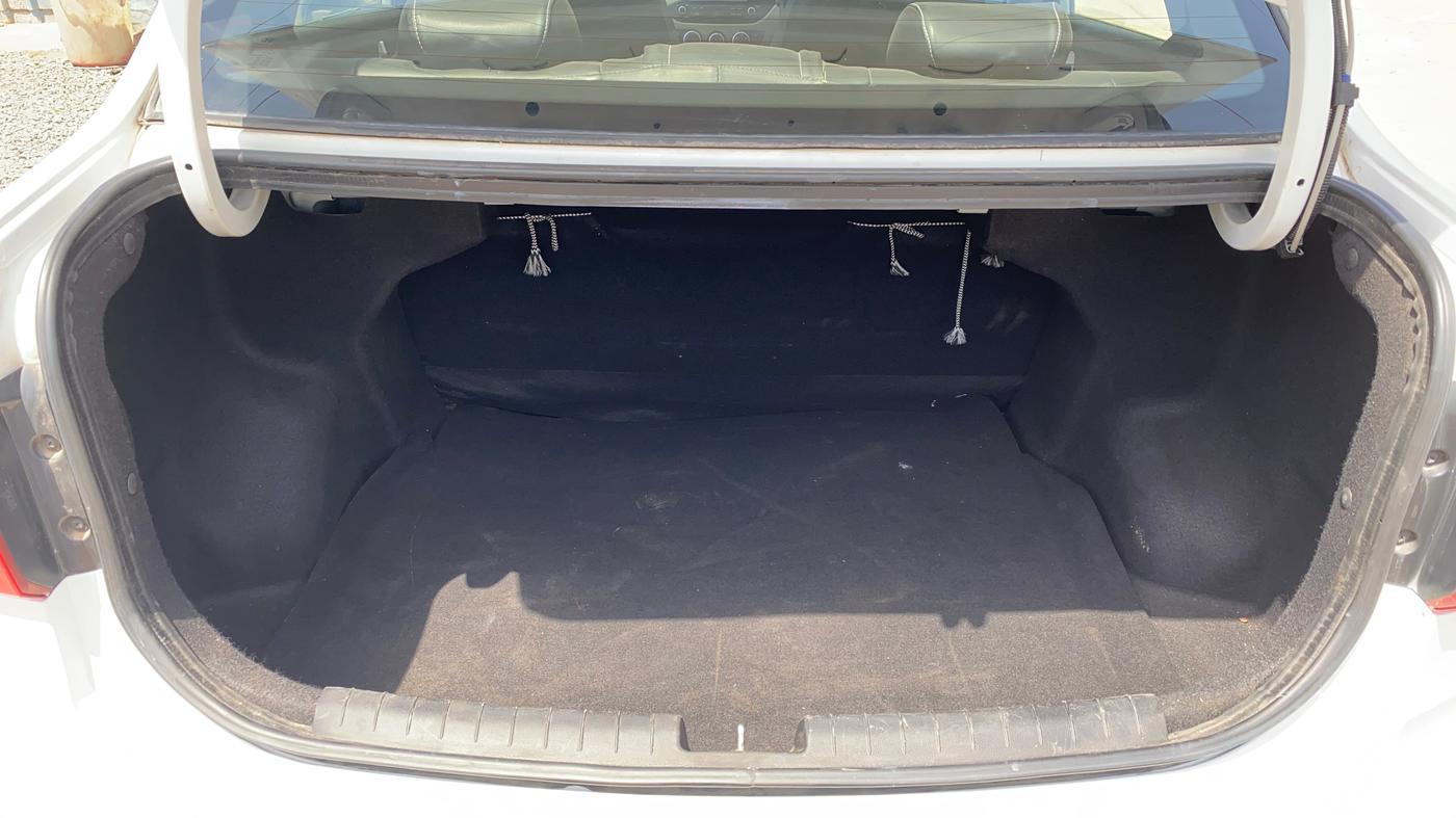 2019 Hyundai Xcent SX 1.2, Petrol, Manual, 35,506 km, Boot Inside