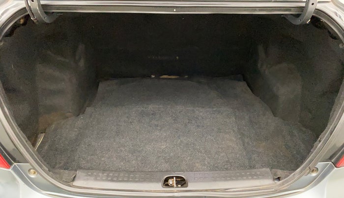2011 Maruti Swift Dzire VDI, Diesel, Manual, 1,10,407 km, Boot Inside