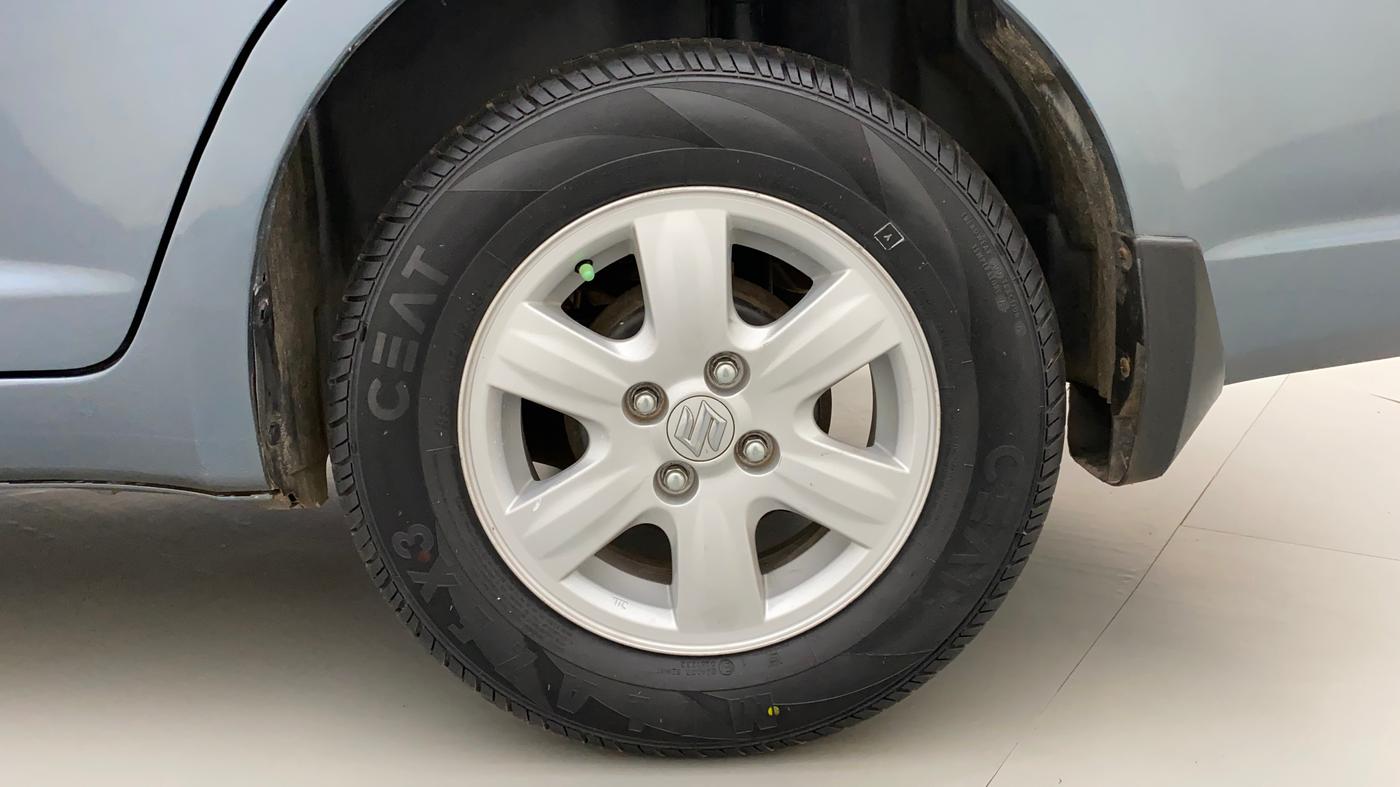 2011 Maruti Swift Dzire VDI, Diesel, Manual, 1,10,407 km, Left Rear Wheel