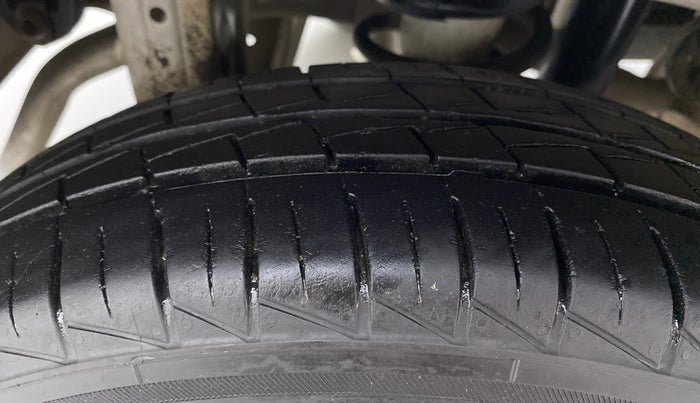 2021 Maruti Alto LXI CNG, CNG, Manual, 12,190 km, Right Rear Tyre Tread