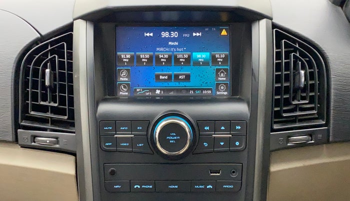 2016 Mahindra XUV500 W10, Diesel, Manual, 97,690 km, Infotainment System