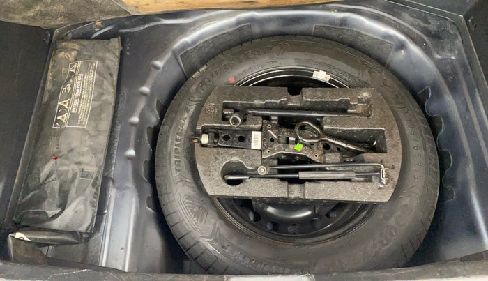 2022 Volkswagen TAIGUN COMFORTLINE 1.0 TSI MT, Petrol, Manual, 93,697 km, Spare Tyre