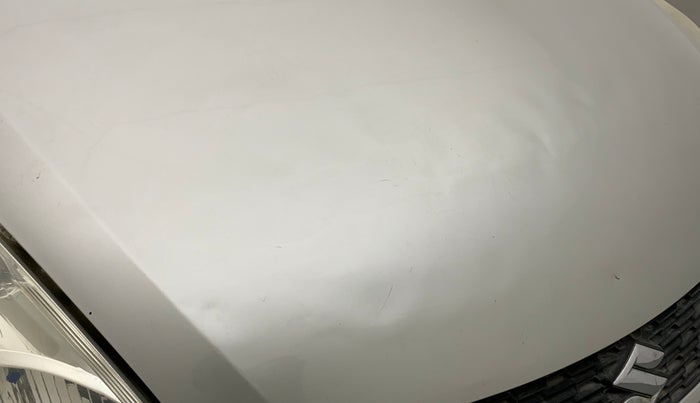 2015 Maruti Swift VXI, Petrol, Manual, 93,358 km, Bonnet (hood) - Minor scratches