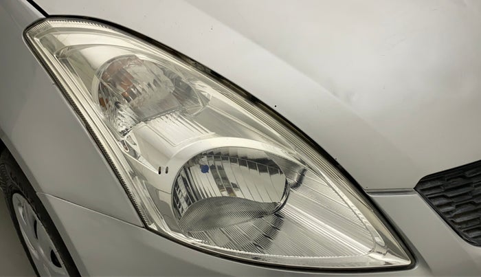 2015 Maruti Swift VXI, Petrol, Manual, 93,358 km, Right headlight - Minor scratches