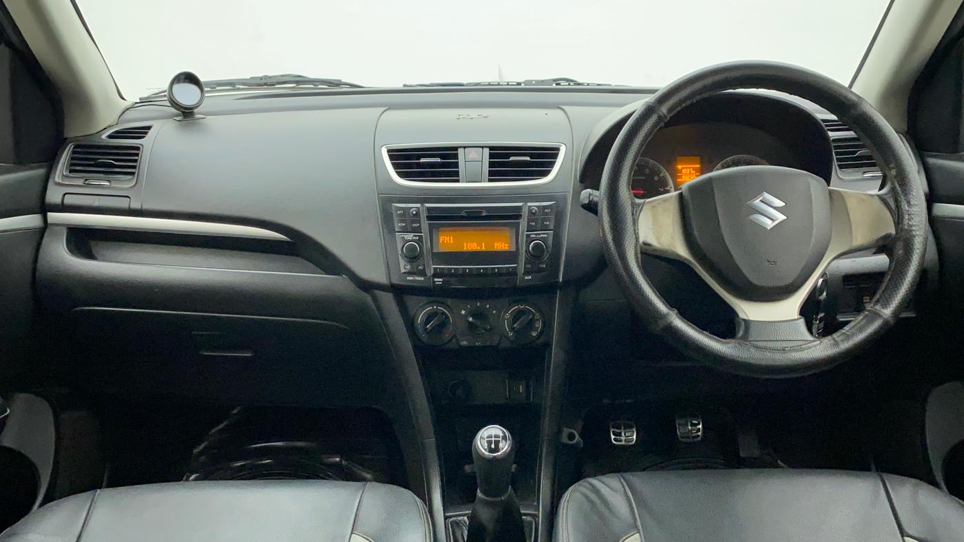 2015 Maruti Swift VXI, Petrol, Manual, 93,358 km, Dashboard