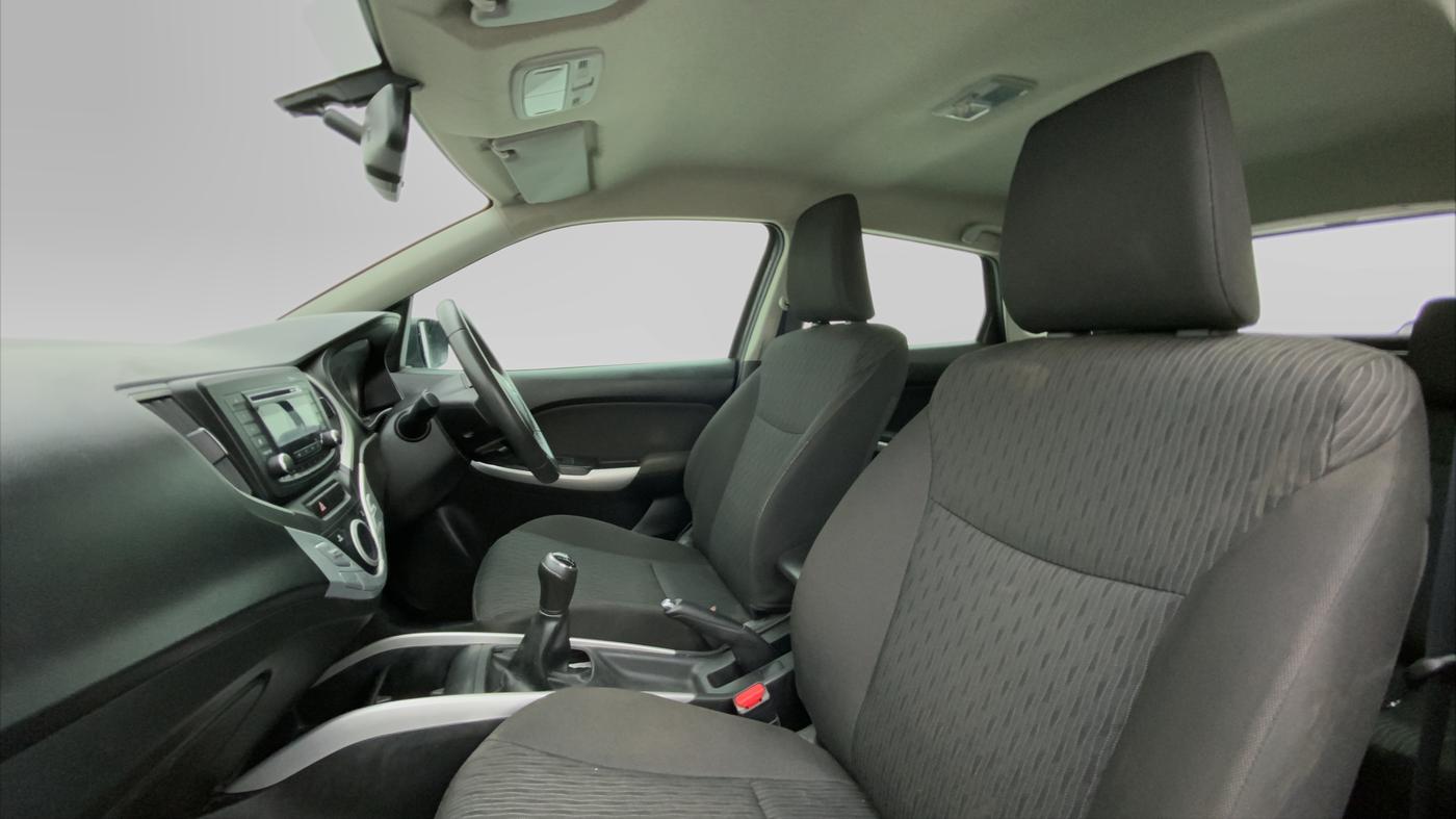 2018 Maruti Baleno ZETA 1.2 K12, Petrol, Manual, 70,899 km, Right Side Front Door Cabin