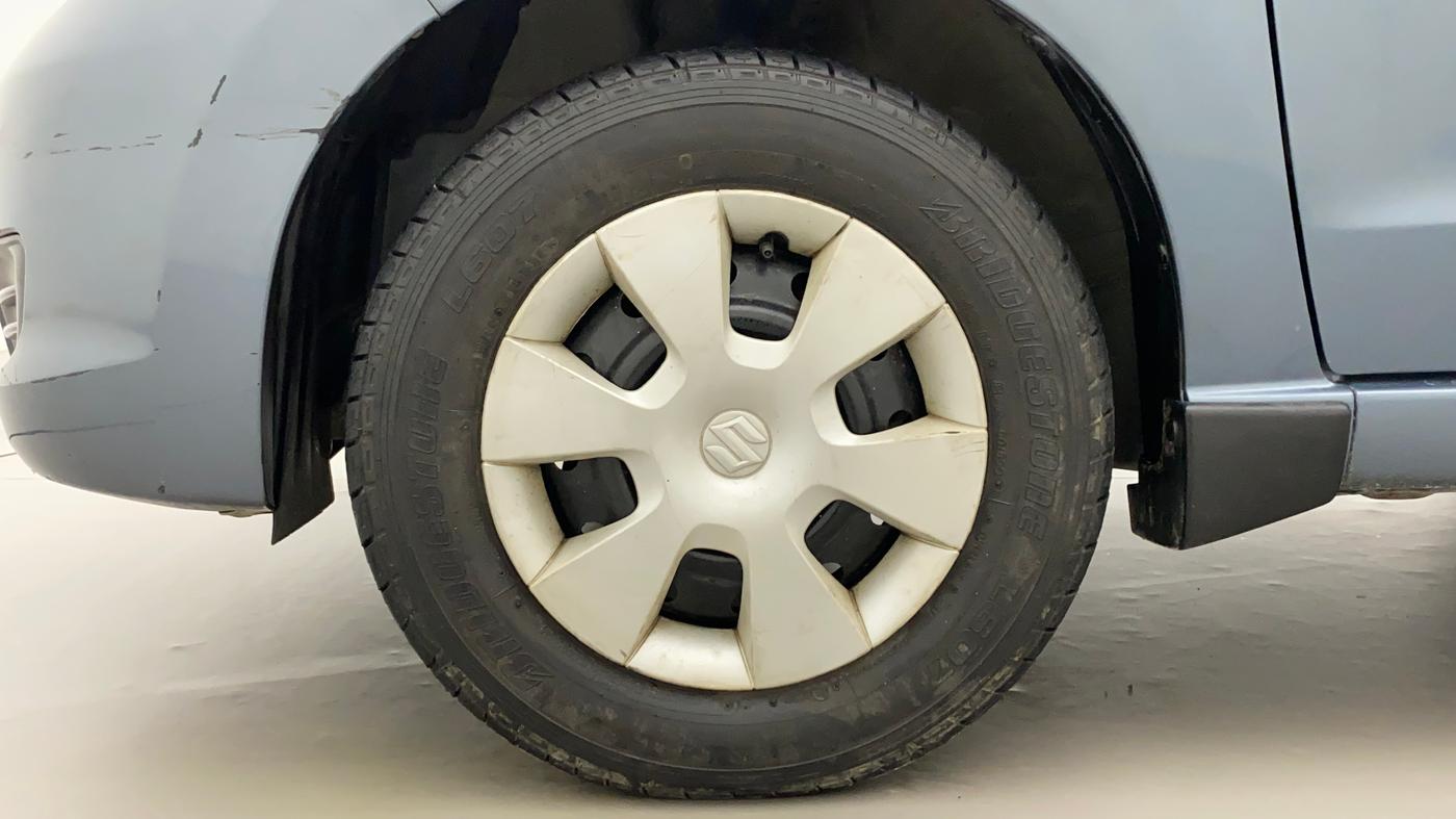 2010 Maruti A Star VXI, Petrol, Manual, 47,871 km, Left Front Wheel