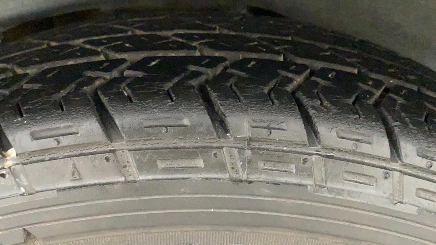 2010 Maruti A Star VXI, Petrol, Manual, 47,871 km, Right Rear Tyre Tread