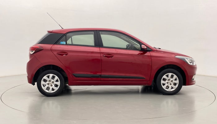 2015 Hyundai Elite i20 SPORTZ 1.2, Petrol, Manual, 73,672 km, Right Side View