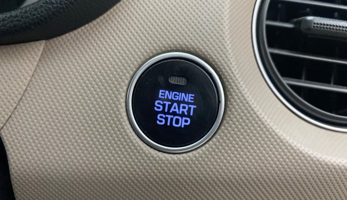 2017 Hyundai Grand i10 ASTA 1.2 KAPPA VTVT, Petrol, Manual, 61,594 km, Keyless Start/ Stop Button