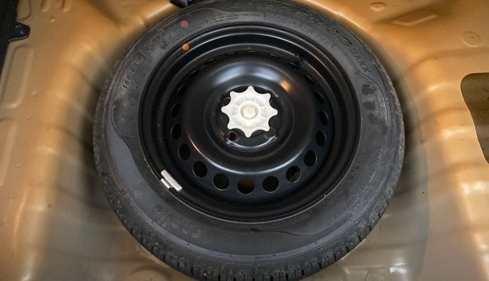 2017 Hyundai Grand i10 ASTA 1.2 KAPPA VTVT, Petrol, Manual, 61,594 km, Spare Tyre