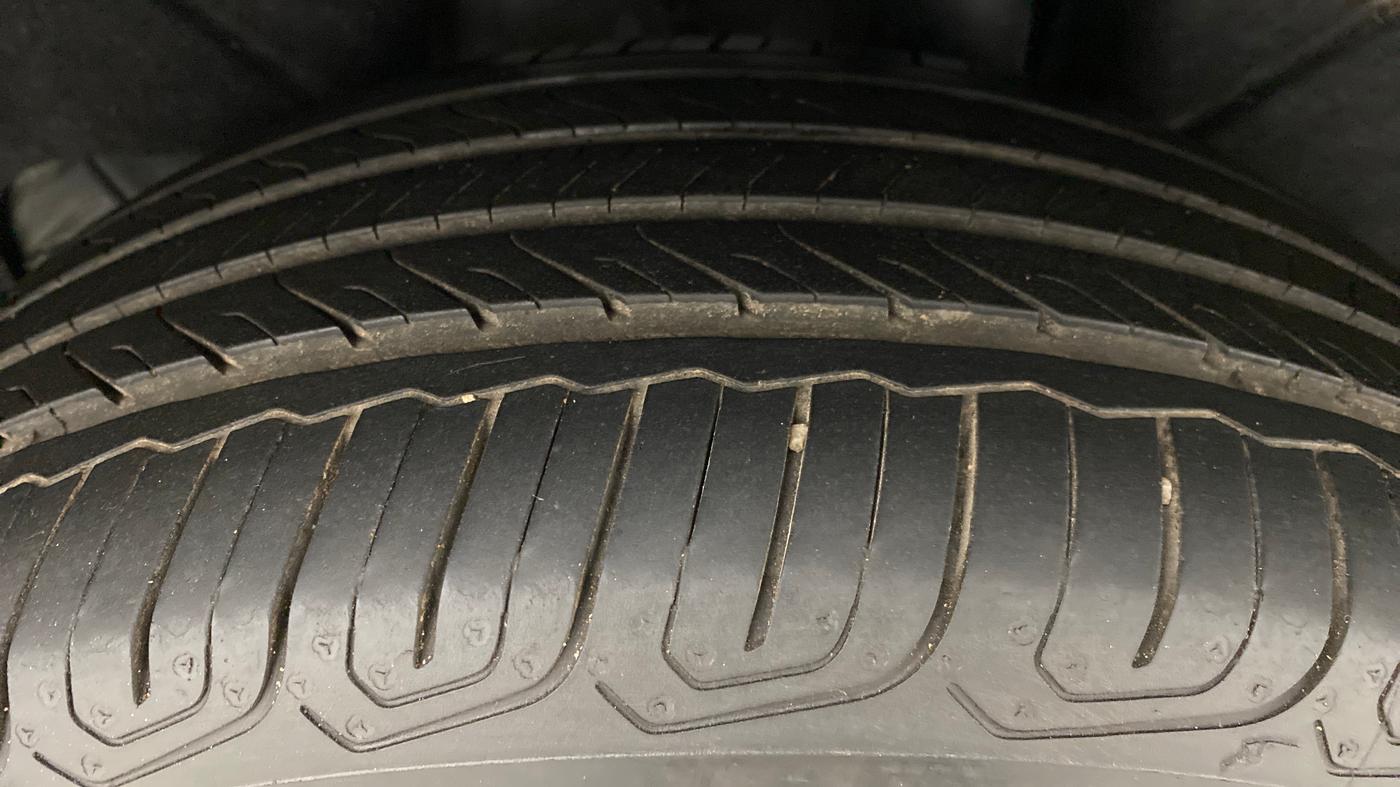 2019 Skoda Octavia 1.8 TSI STYLE AT, Petrol, Automatic, 39,777 km, Left Rear Tyre Tread
