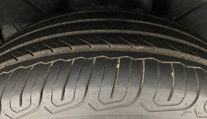 2019 Skoda Octavia 1.8 TSI STYLE AT, Petrol, Automatic, 39,777 km, Left Rear Tyre Tread