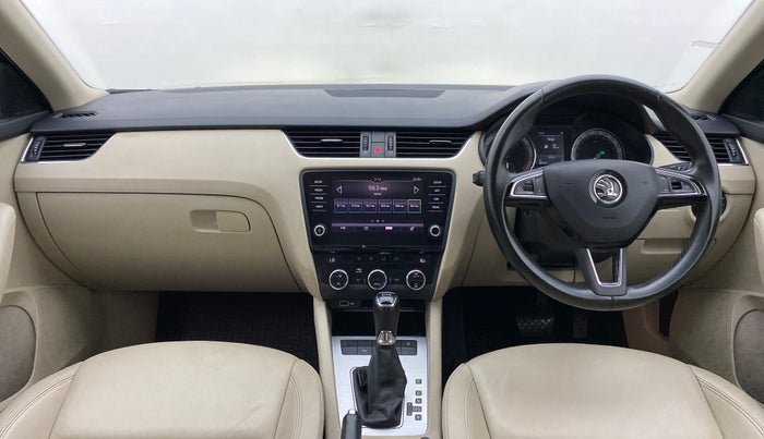 2019 Skoda Octavia 1.8 TSI STYLE AT, Petrol, Automatic, 39,777 km, Dashboard