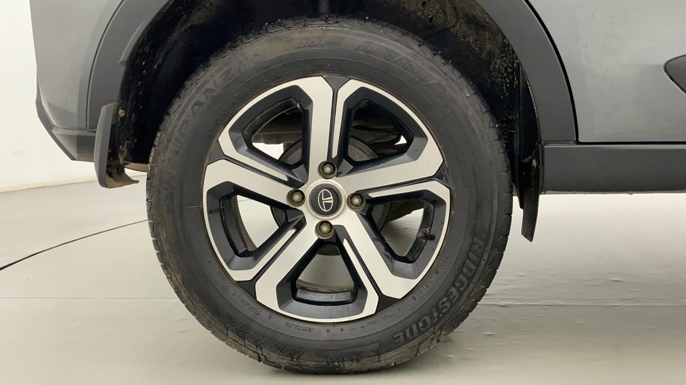 2022 Tata NEXON XZA PLUS DIESEL, Diesel, Automatic, 26,245 km, Right Rear Wheel