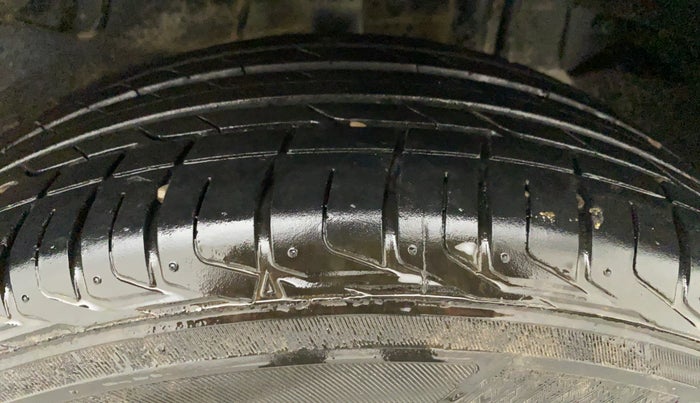 2022 Tata NEXON XZA PLUS DIESEL, Diesel, Automatic, 26,245 km, Left Rear Tyre Tread