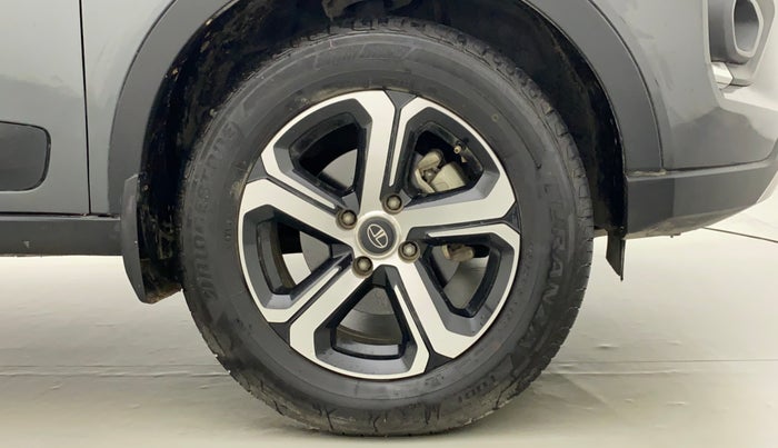 2022 Tata NEXON XZA PLUS DIESEL, Diesel, Automatic, 26,245 km, Right Front Wheel