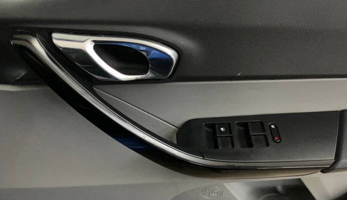 2020 Tata Tiago XZ PLUS PETROL, Petrol, Manual, 69,755 km, Driver Side Door Panels Control
