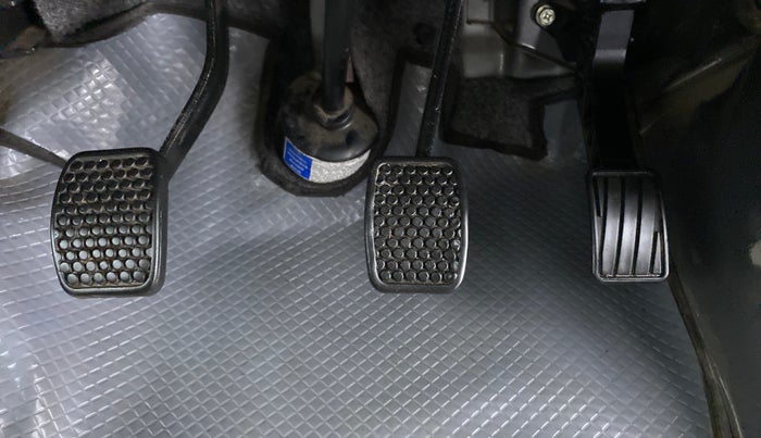 2019 Maruti Eeco 5 STR WITH AC PLUSHTR, Petrol, Manual, 28,709 km, Pedals