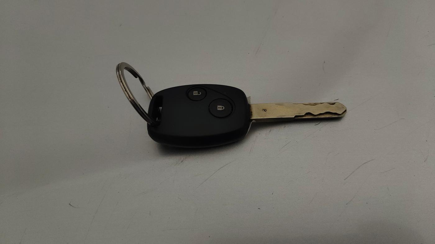 2018 Honda BR-V 1.5L I-VTEC S, CNG, Manual, 77,572 km, Key Close Up