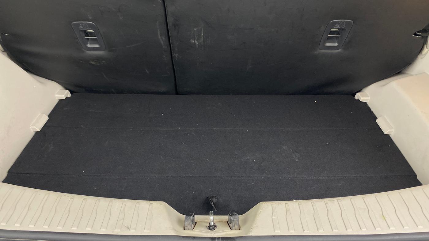 2019 Mahindra XUV300 W8 1.5 DIESEL, Diesel, Manual, 74,292 km, Boot Inside