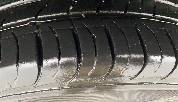 2023 KIA SELTOS HTK PLUS 1.5 IMT, Petrol, Manual, 26,054 km, Right Rear Tyre Tread