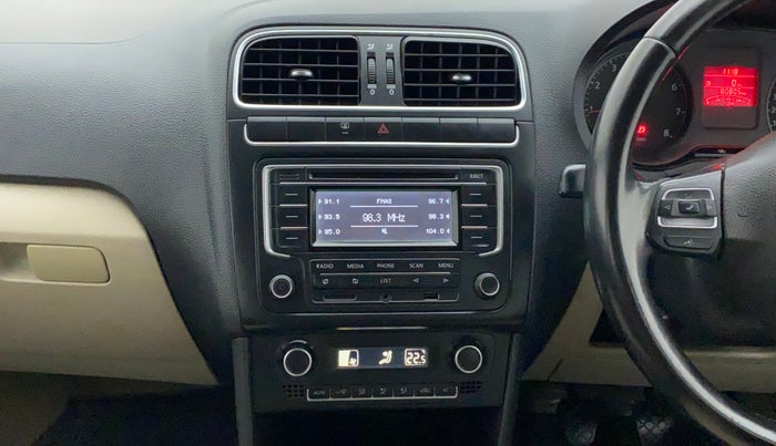 2014 Volkswagen Polo HIGHLINE1.2L, Petrol, Manual, 80,855 km, Air Conditioner