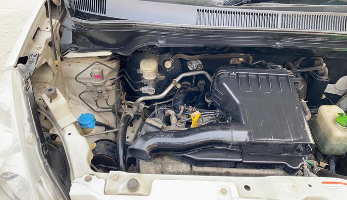 2012 Maruti Ritz VXI, Petrol, Manual, 67,191 km, Engine View - Right